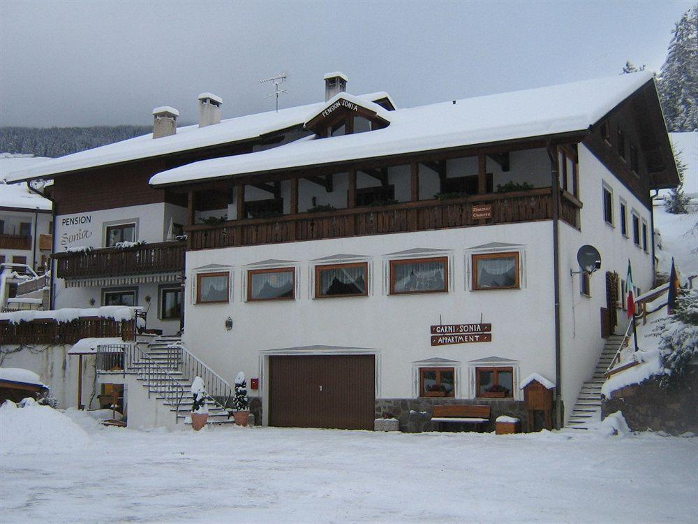 Appartements Pension Sonia Funes  Exterior foto